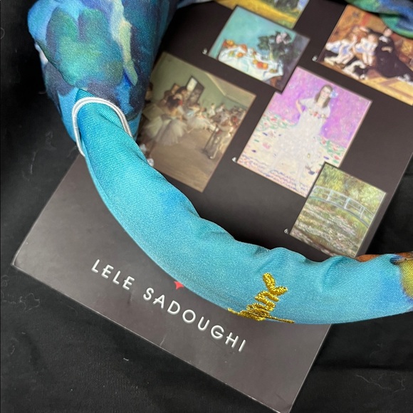 Lele Soughi The Met P. Cezzane Floral Patterned Headband New - Picture 5 of 9